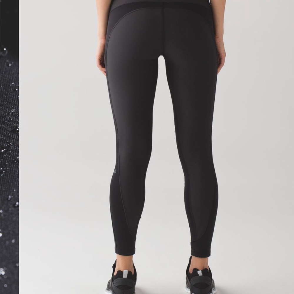 Lululemon sleet sprinters in black sz 6
